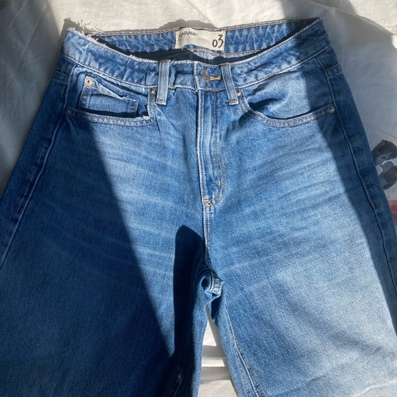 GARAGE Wide-leg Raw-edge Jeans - Picture 3 of 10